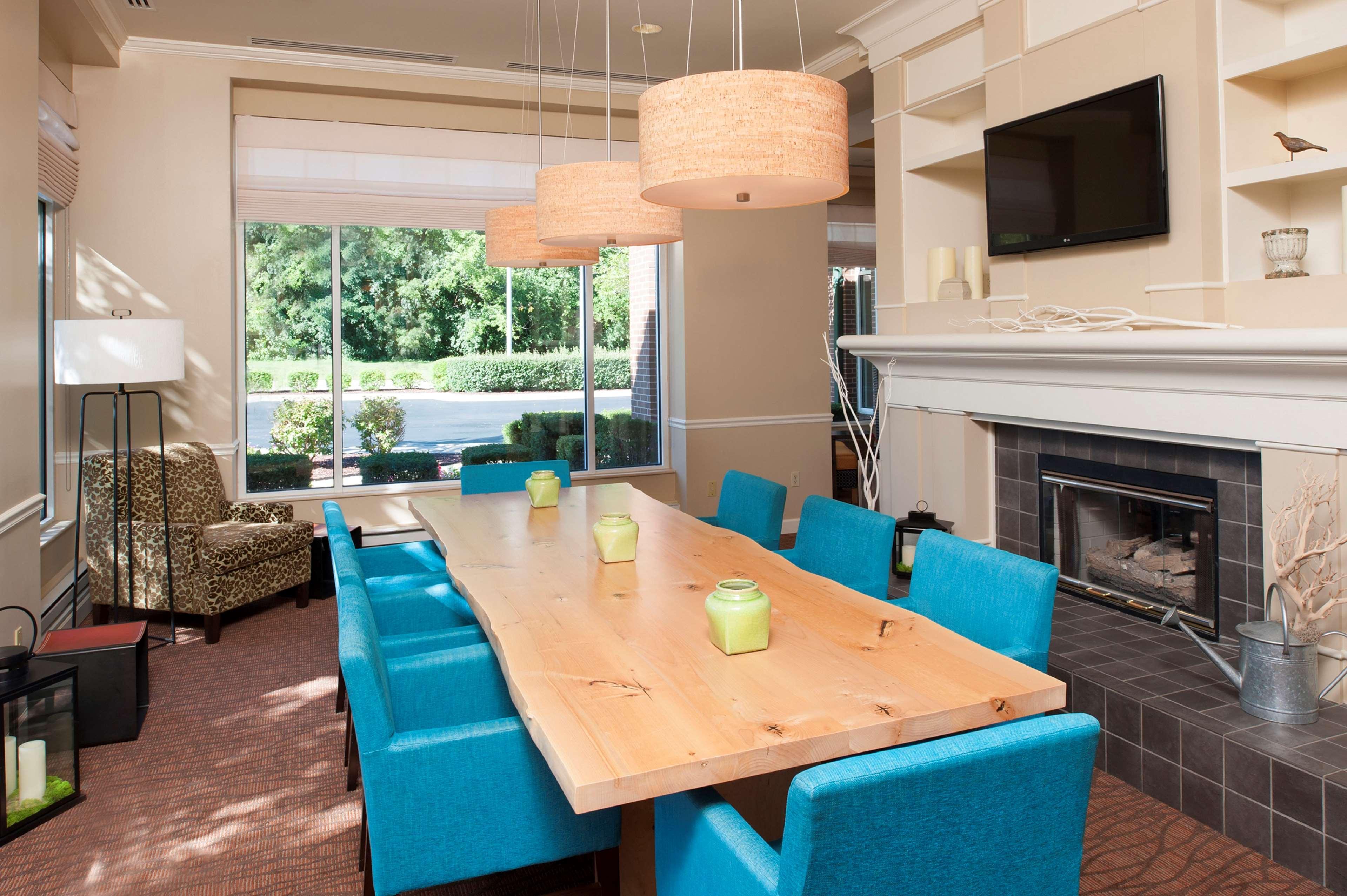Hilton Garden Inn Plymouth Ngoại thất bức ảnh