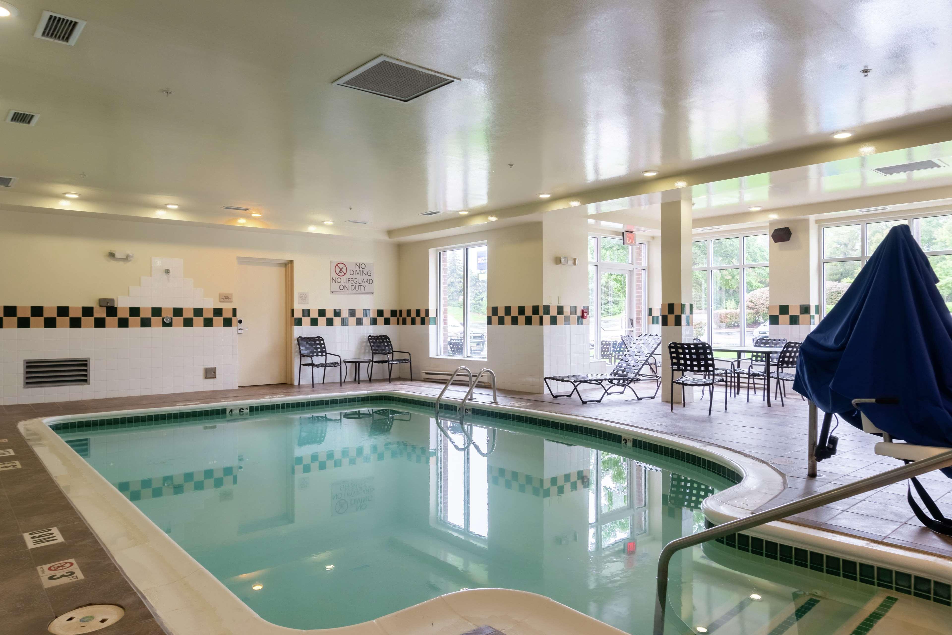 Hilton Garden Inn Plymouth Ngoại thất bức ảnh